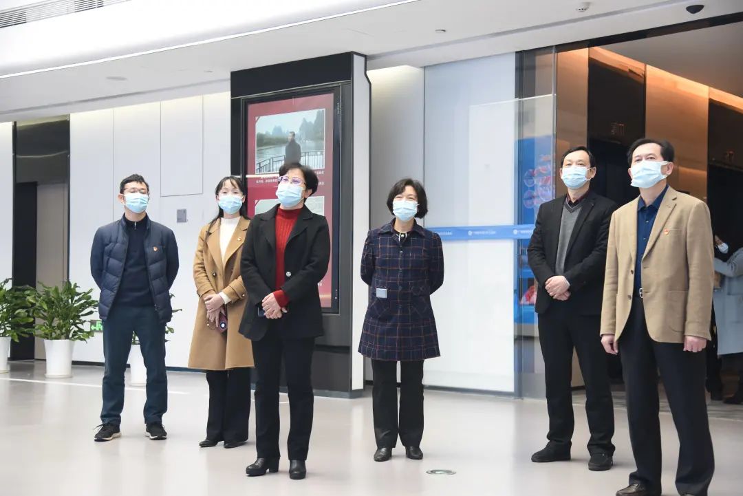 自治区党委区直机关工委领导到尊龙时凯集团调研